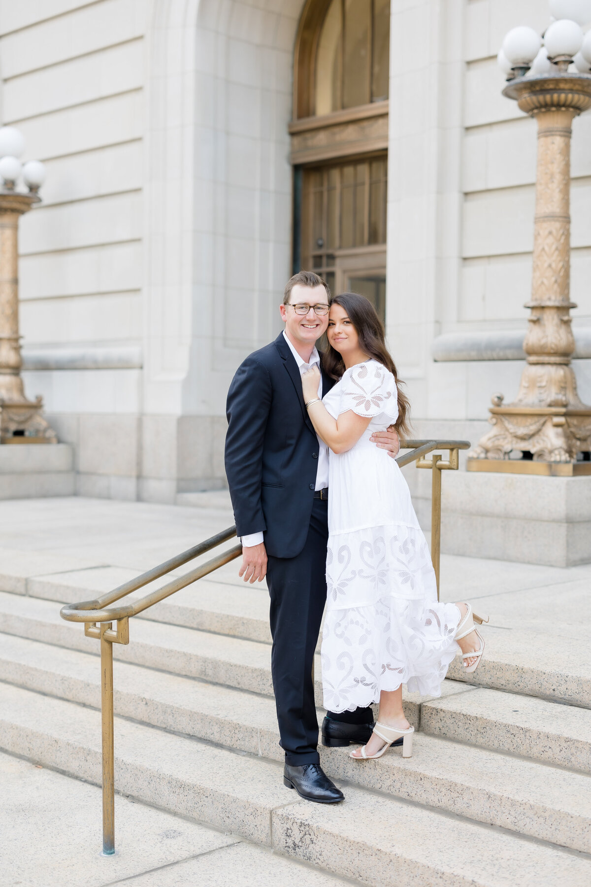 kasia-sickau-photography-cincinnati-wedding-photographer-liz-andrew-engagement-session-over-the-rhine16