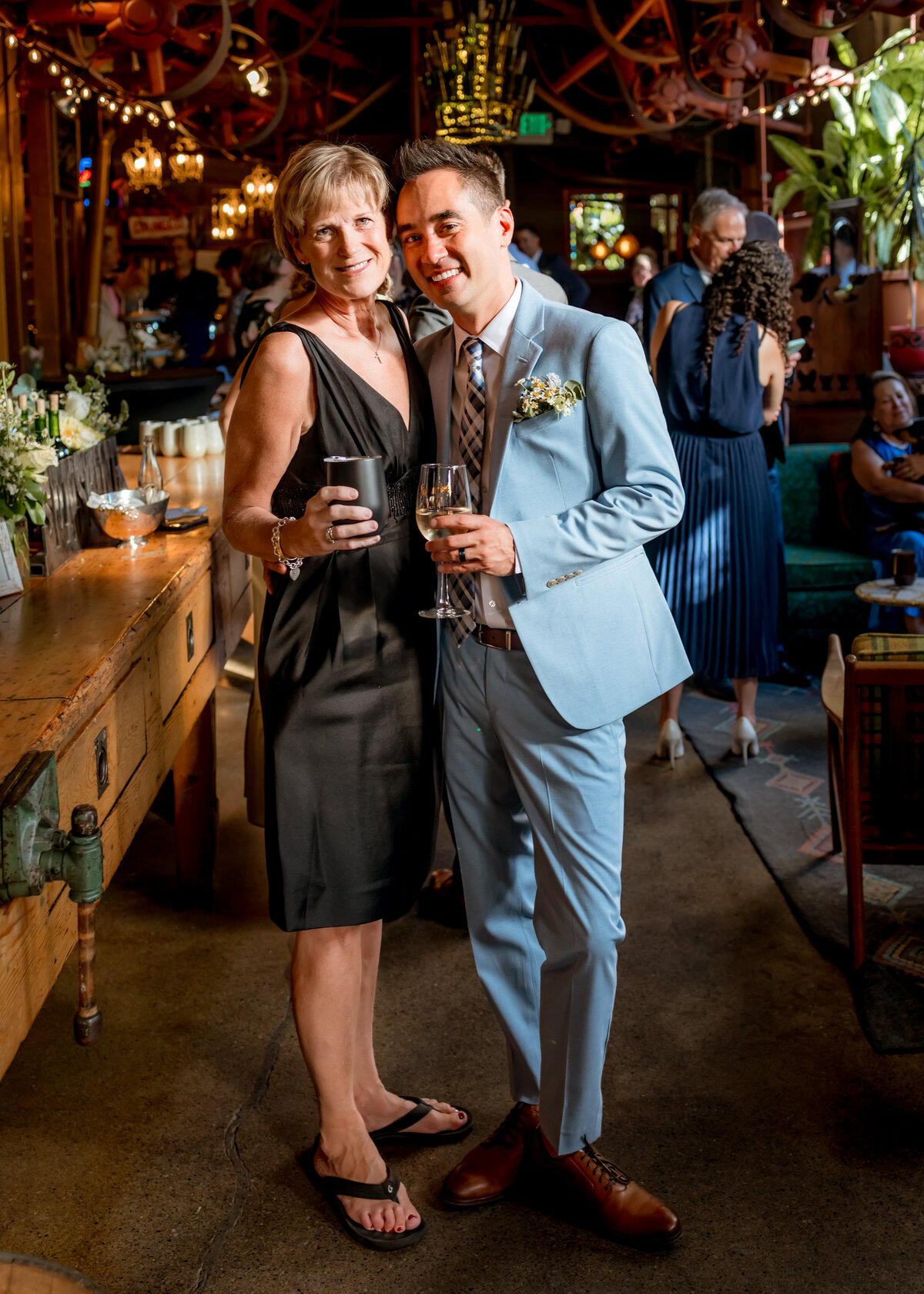 Columbia-Gorge-Wedding-Photographer.jpg