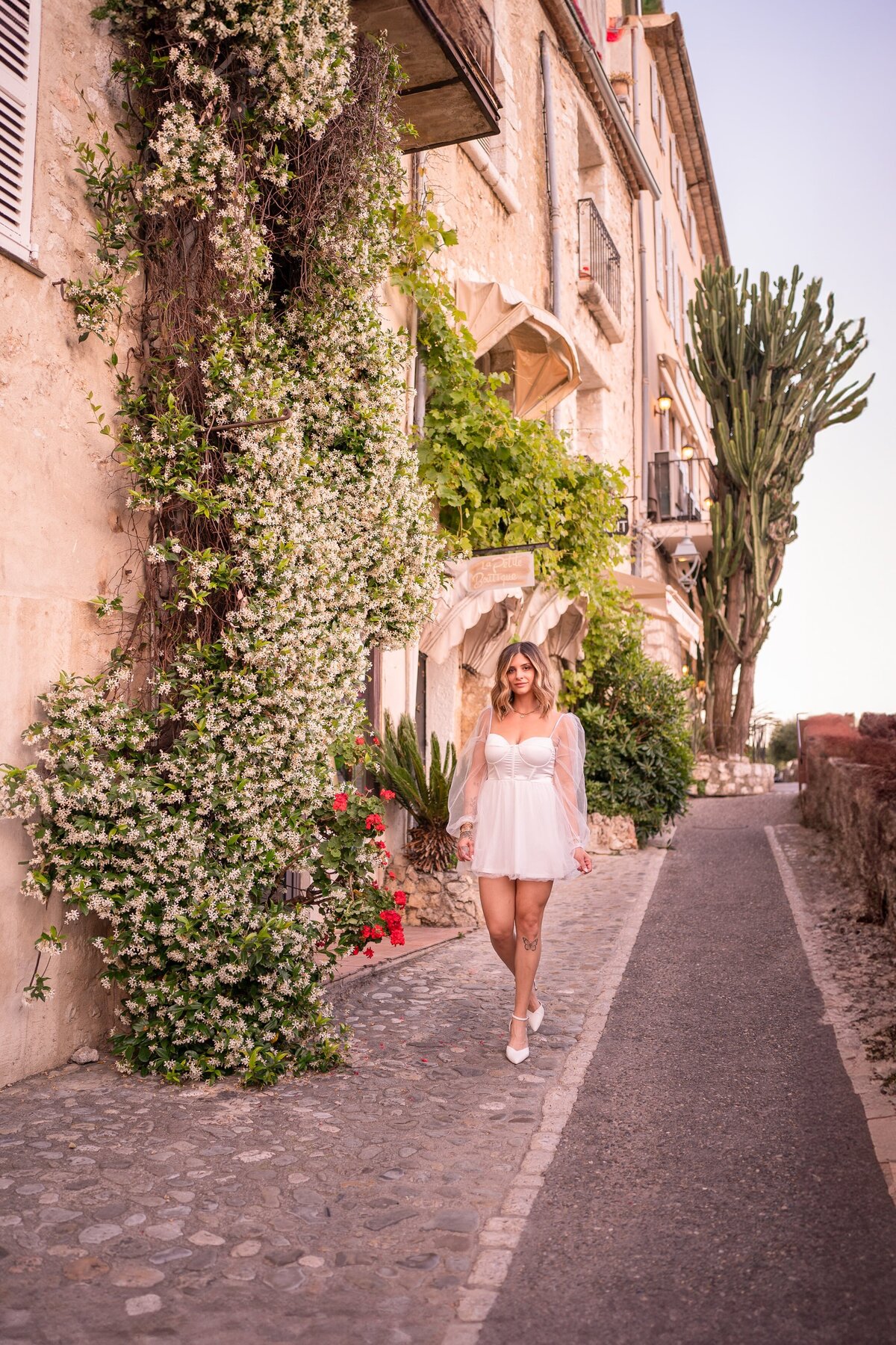 saint-paul-de-vence_couple_photoshoot_engagement_photographer