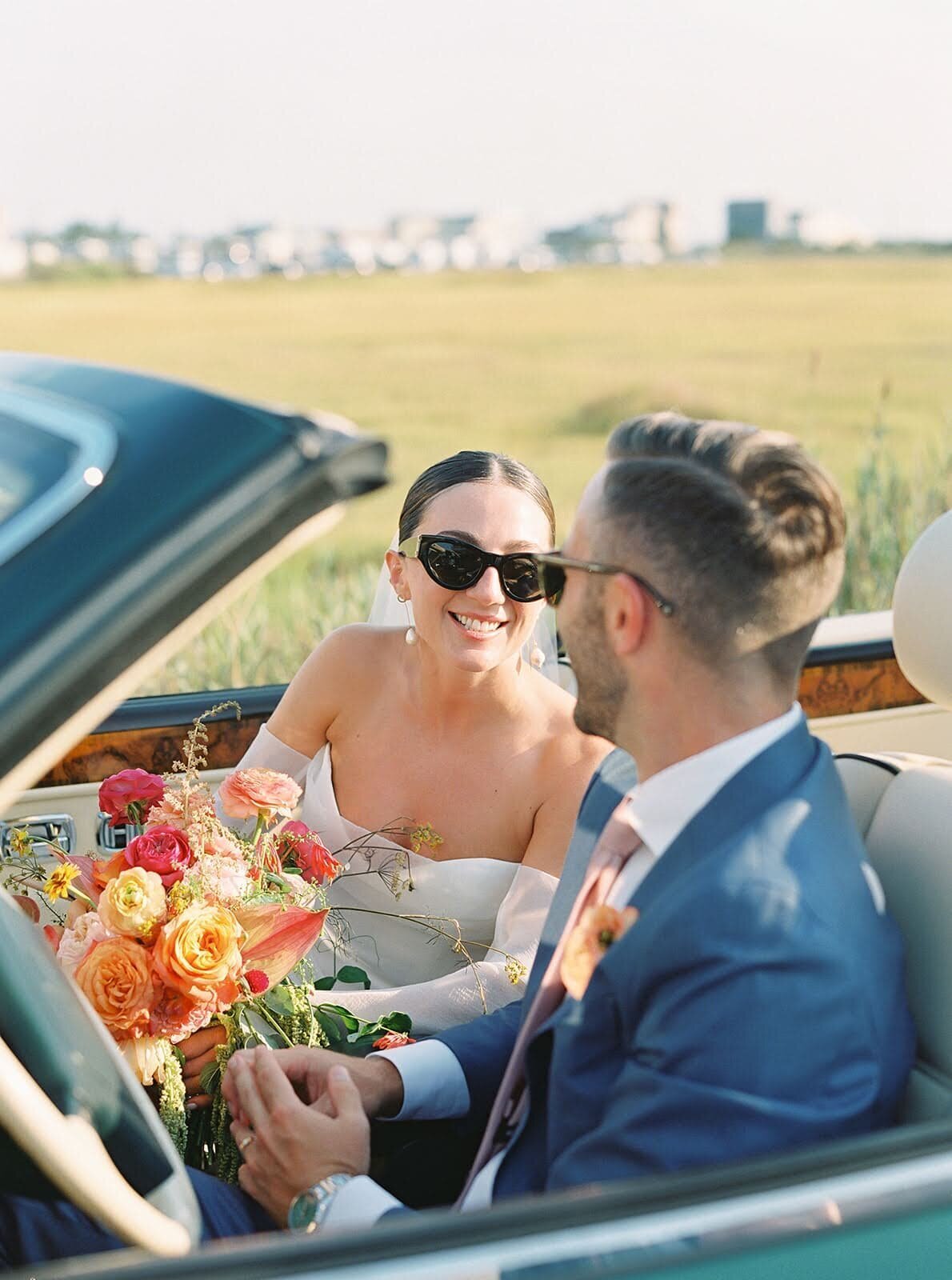 Colorful-tented-Jersey-Shore-beach-wedding21