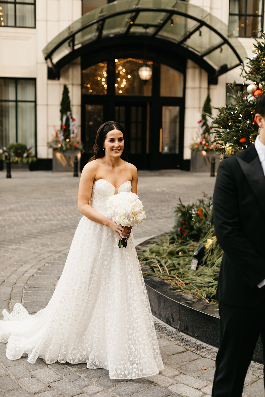 Bridal first look at Waldorf Astoria Chicago