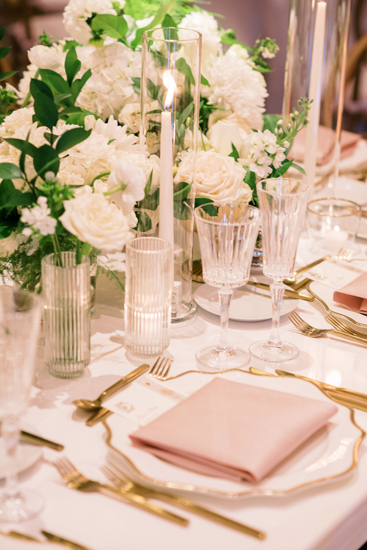 Kate-Murtaugh-Events-Boston-wedding-floral-centerpieces-Newbury-Hotel