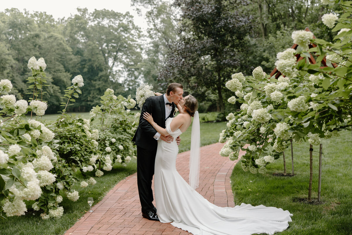 megan&george-512