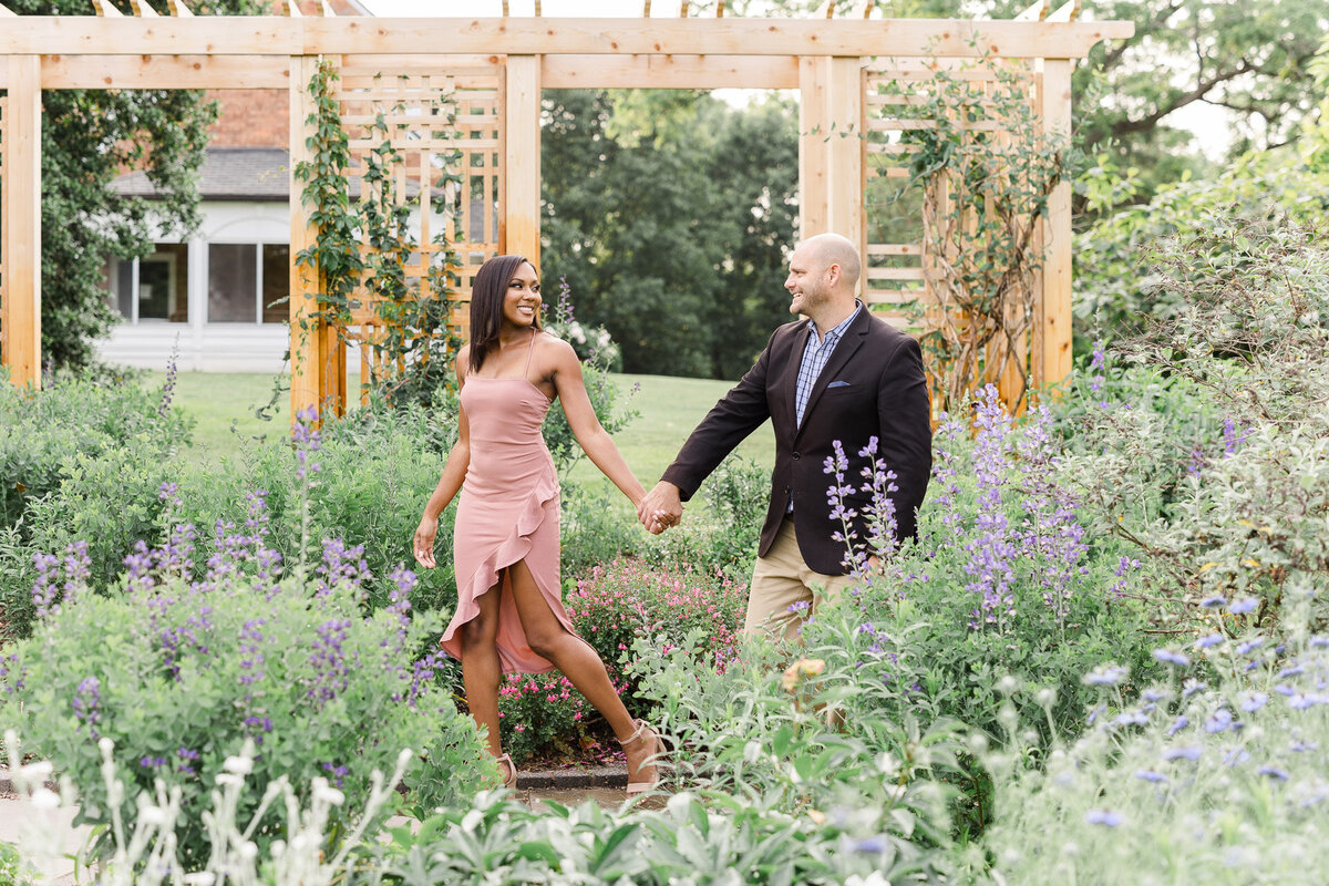 engagement-session-green-spring-gardens-virginia-couples-photography-31