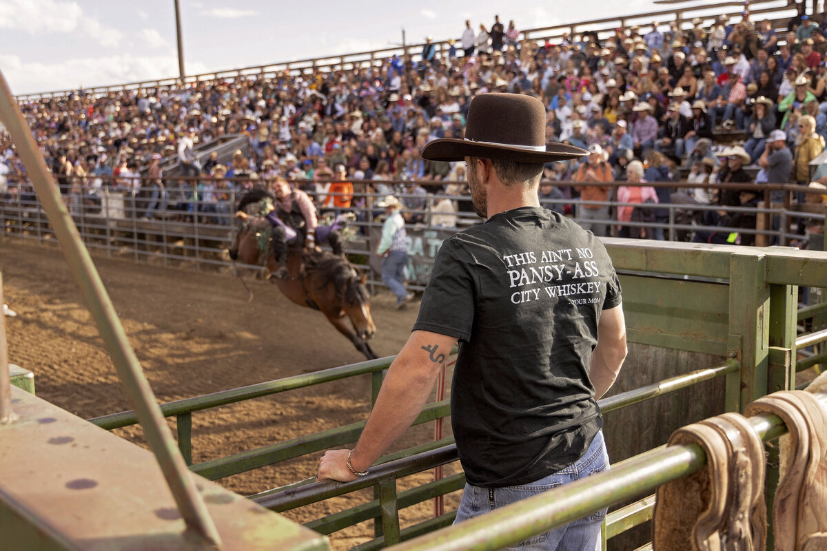 Shanna-Mae-Photography-Montana-Photographer-Business-Lifestyle-Willies-Distillery032