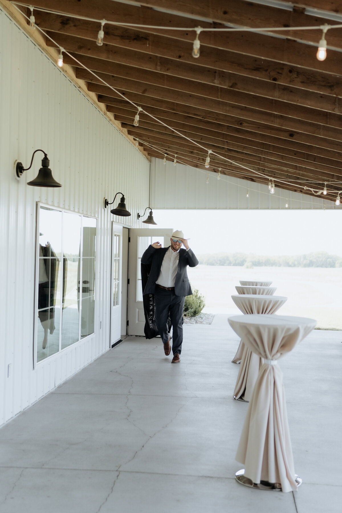 pile-wedding-77