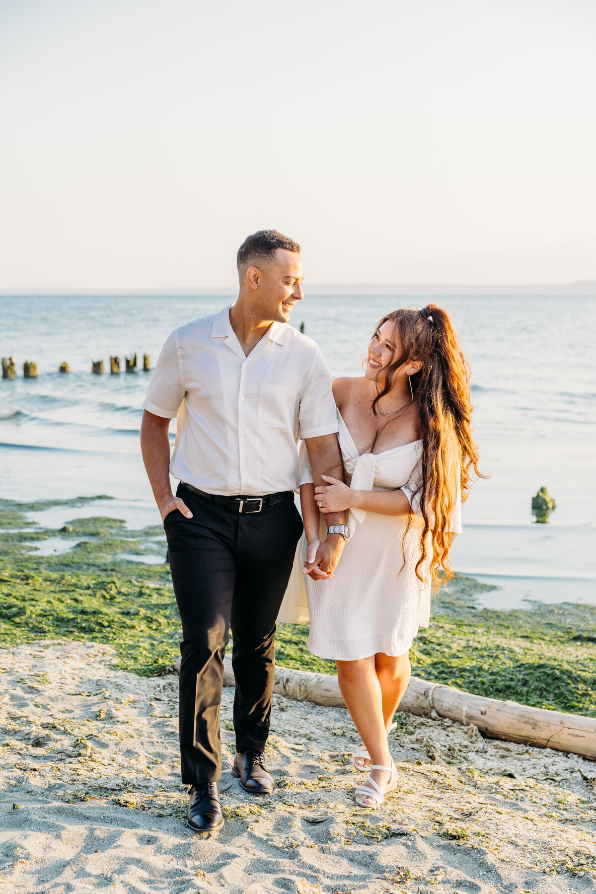 Tiana + Walter's Picnic Point Beach Shoot11