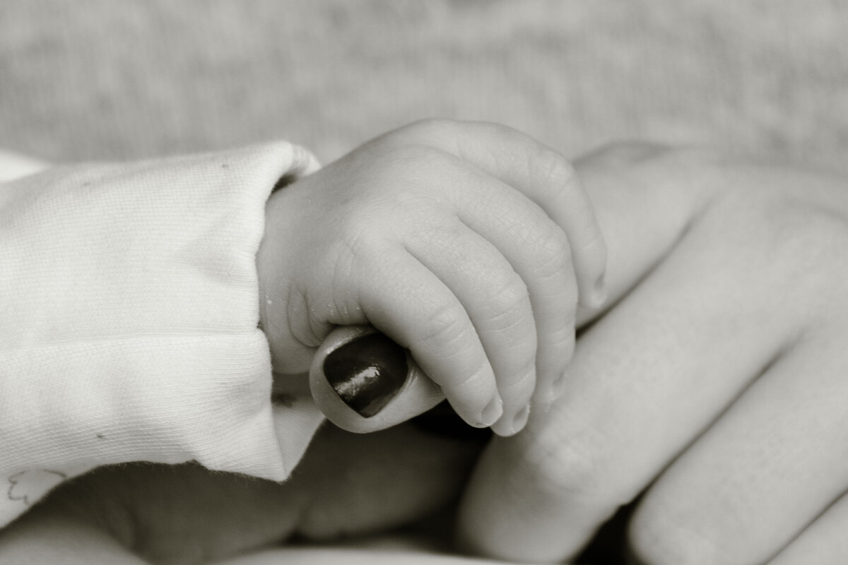 newborn-photoshoot-worcestershire-123