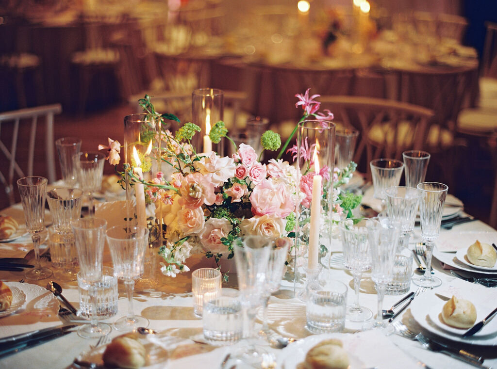 pink-and-blush-wedding-tablescape-ri