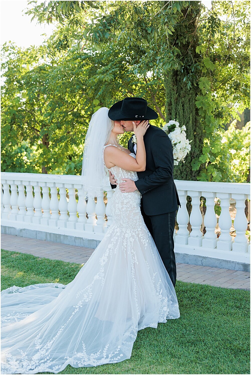 Mount-Palomar-Winery-Wedding-Southern-California_0024