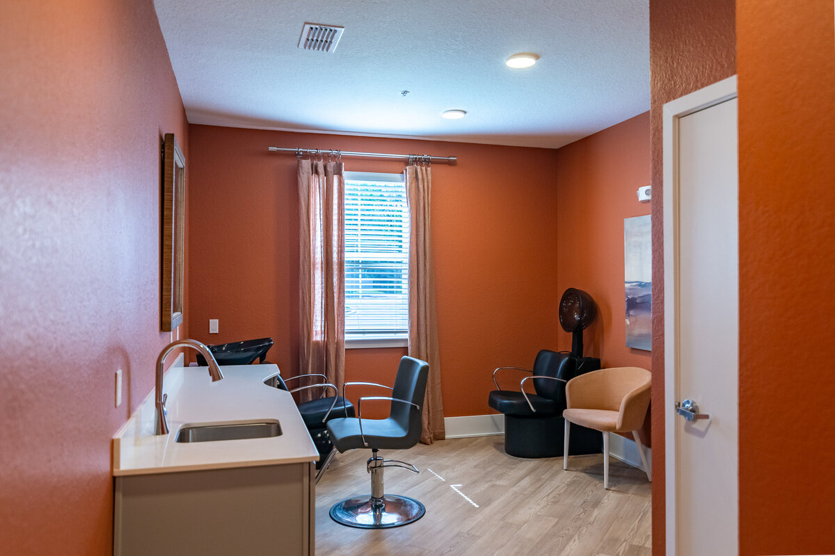 042324ROCHESTERPARK-59