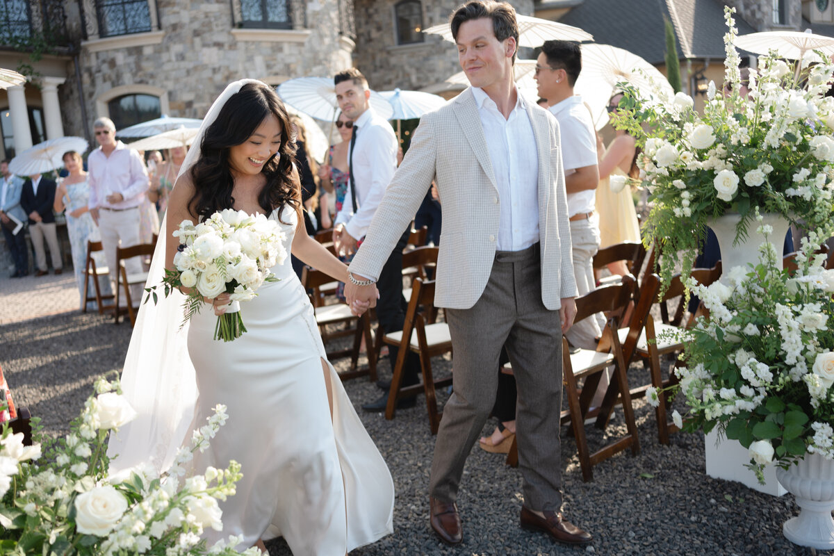 Outdoor-Ceremony-Vows-Portland-Wedding-Documentary6