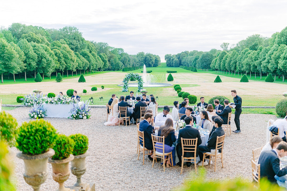 MorganeBallPhotography-Wedding-ZoeEdward-11-ChateauChamplatreux-Dinner-290-3813