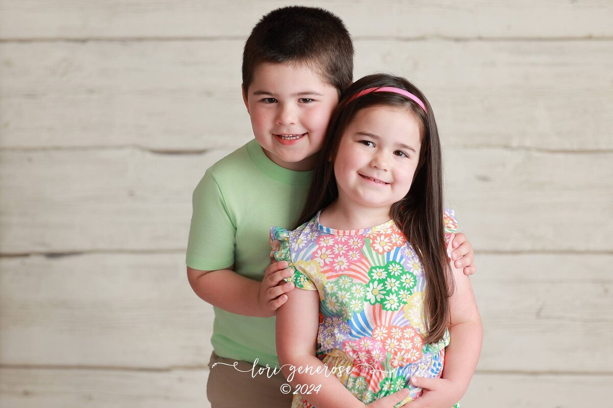 lehigh-valley-photographer-lori-generose-lg-photography-birthday-milestone-brother-sister-easton-pa