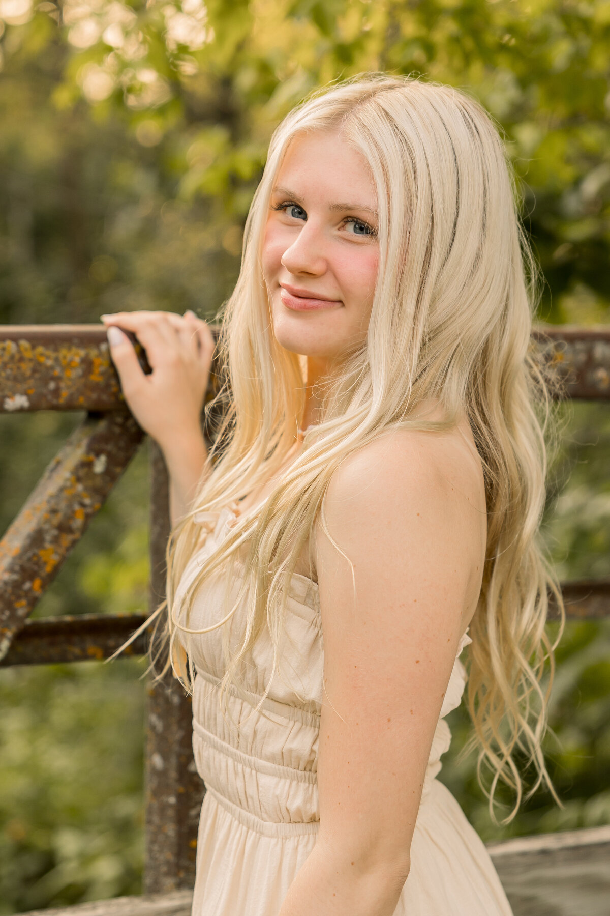 high school senior photos in Central Minnesota