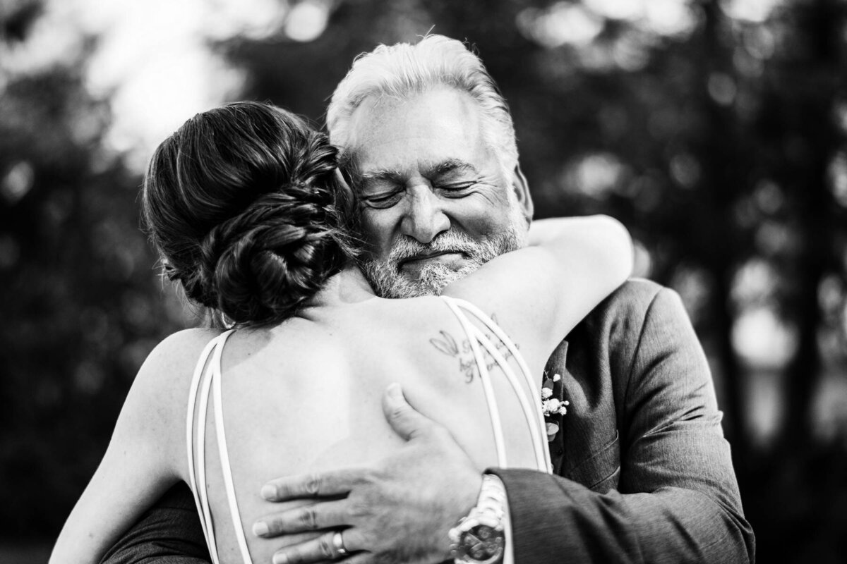 father-daughter-love-ct-wedding-harkness-mansion