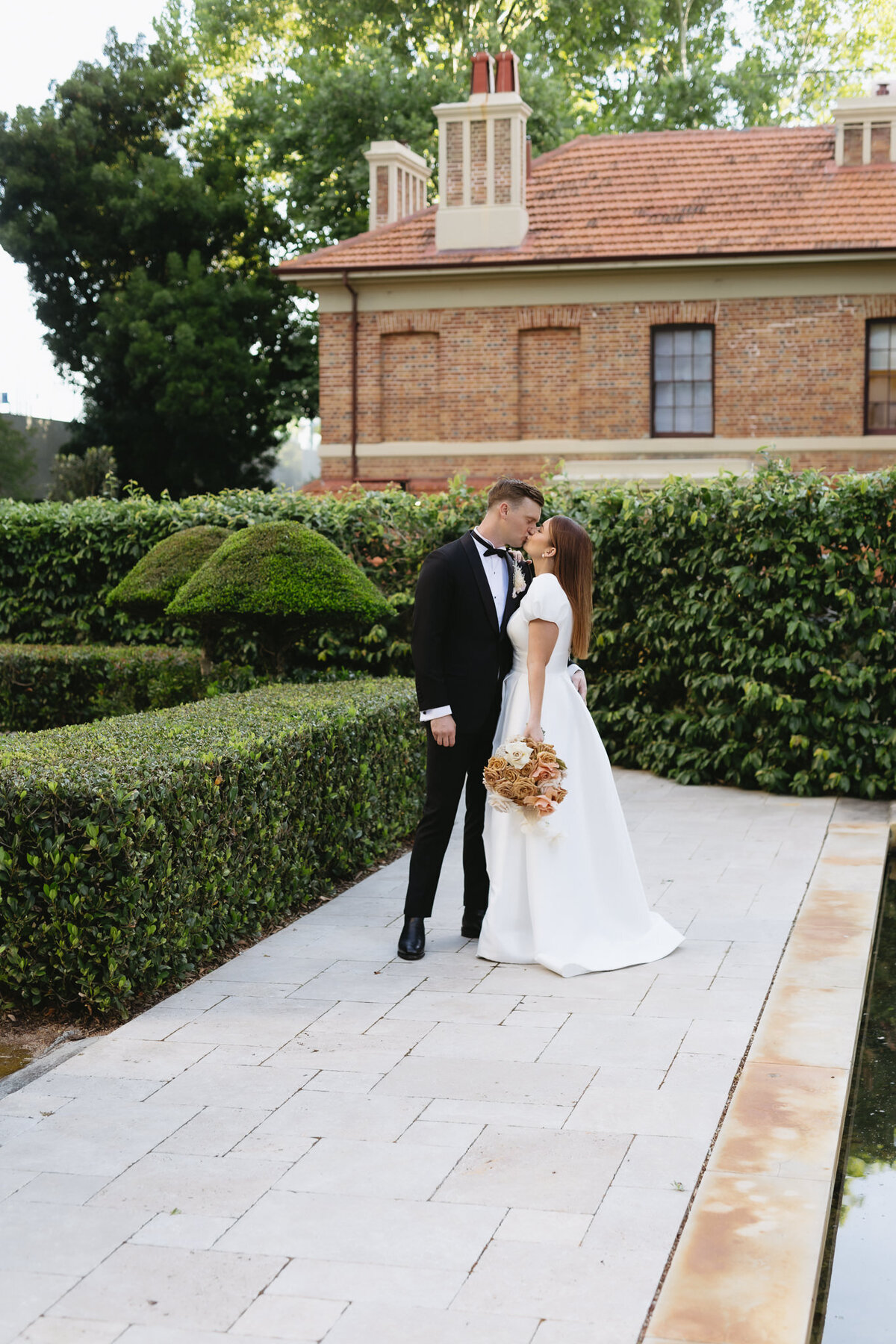 Australian Wedding Photographer Kath Young - Lara & Nick, Lamonts Wedding-51