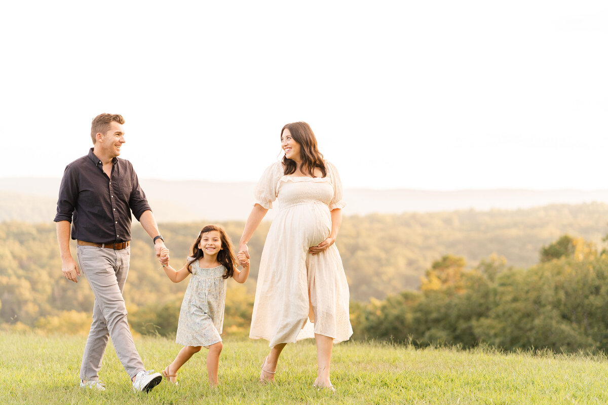 Chattanooga maternity photographer - Racoon Mountain Session
