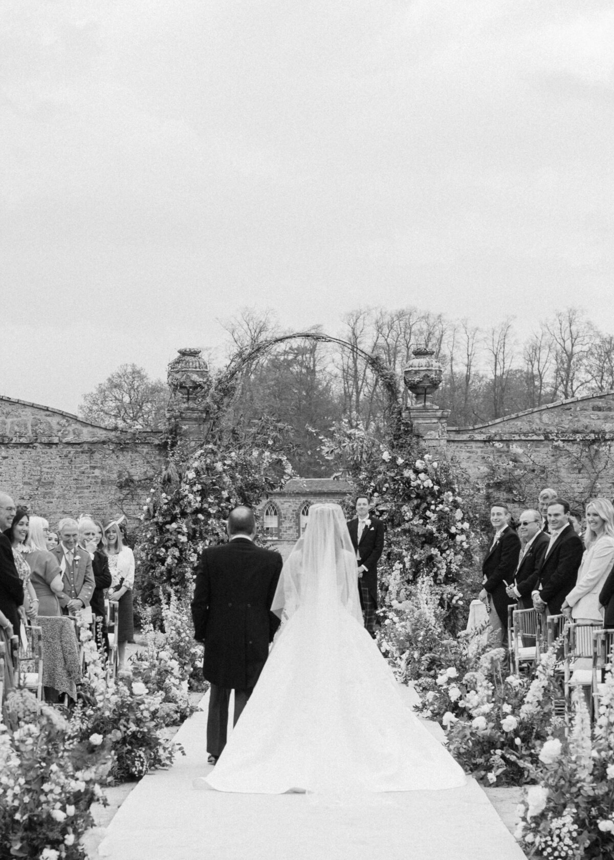 Corrie-Wilf-Wedding-Yester-Estate-Chloe-Winstanley-Photography-301