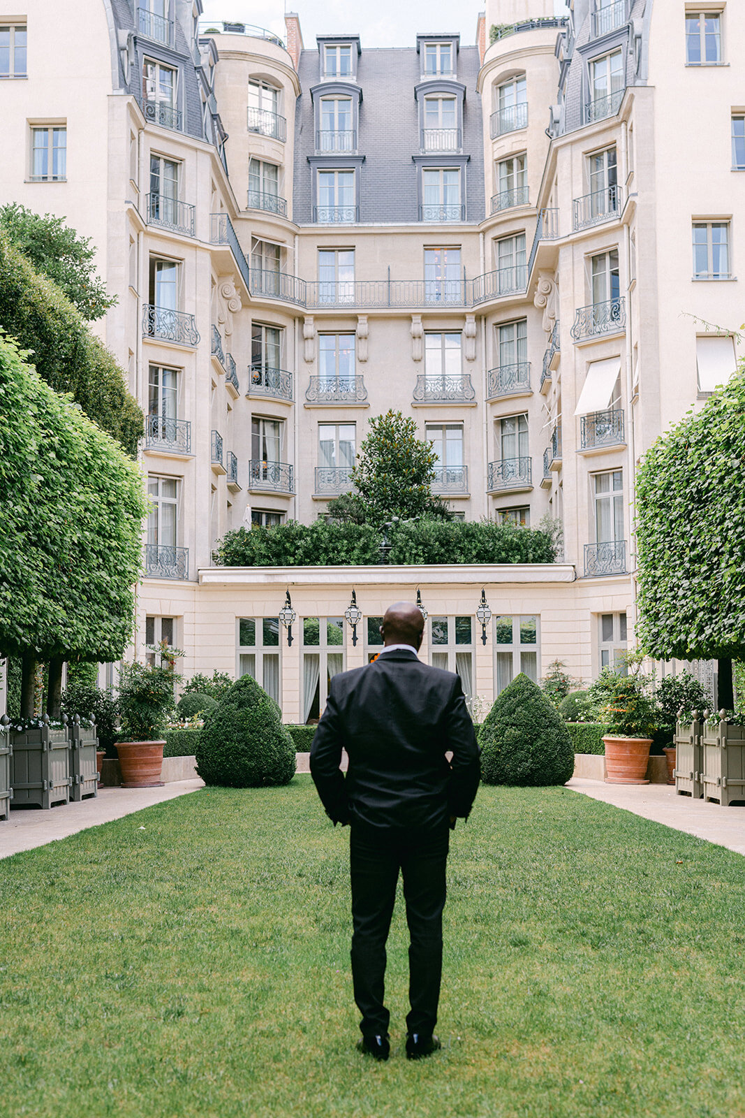 Luxury French American Wedding planner Paris Ritz Place Vendome fine art (251)