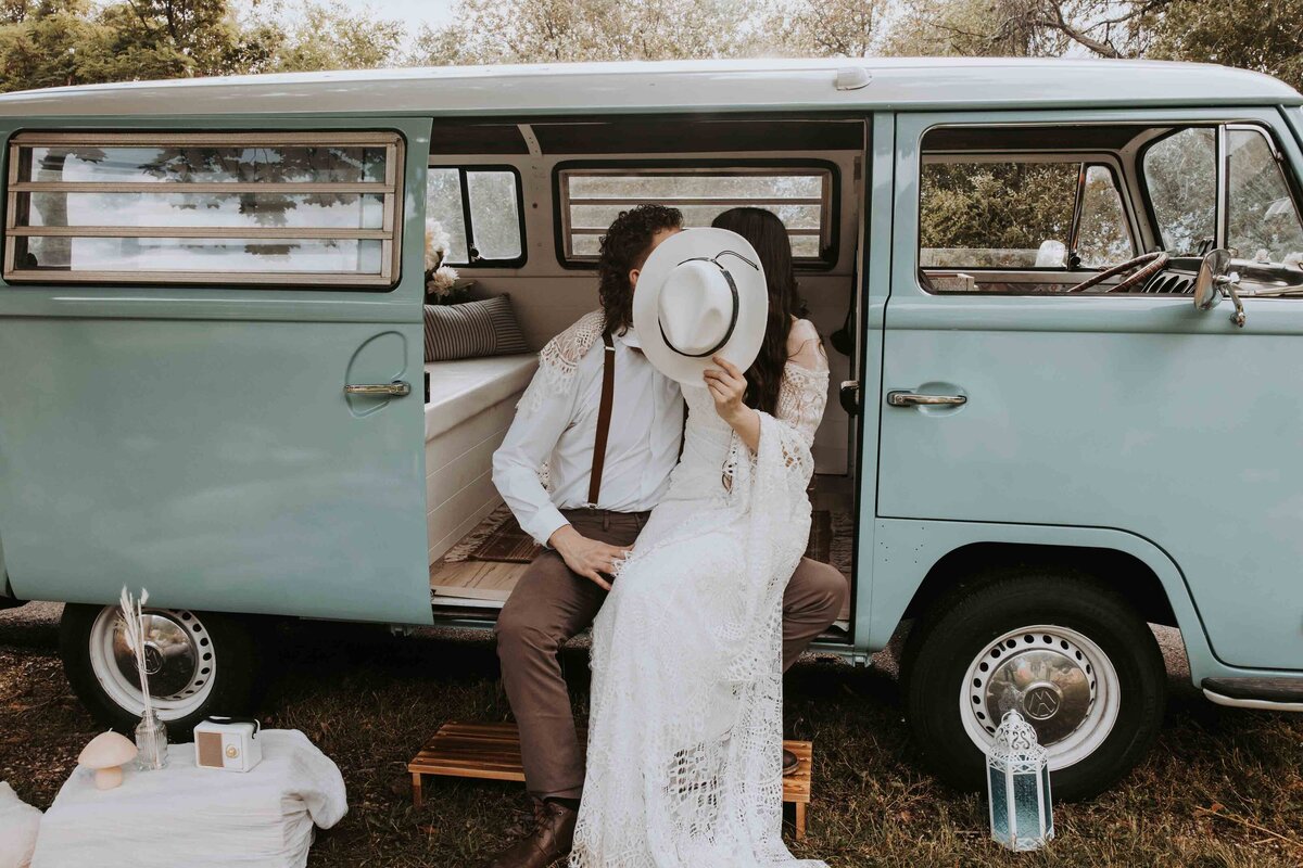 Amor Creative Co75