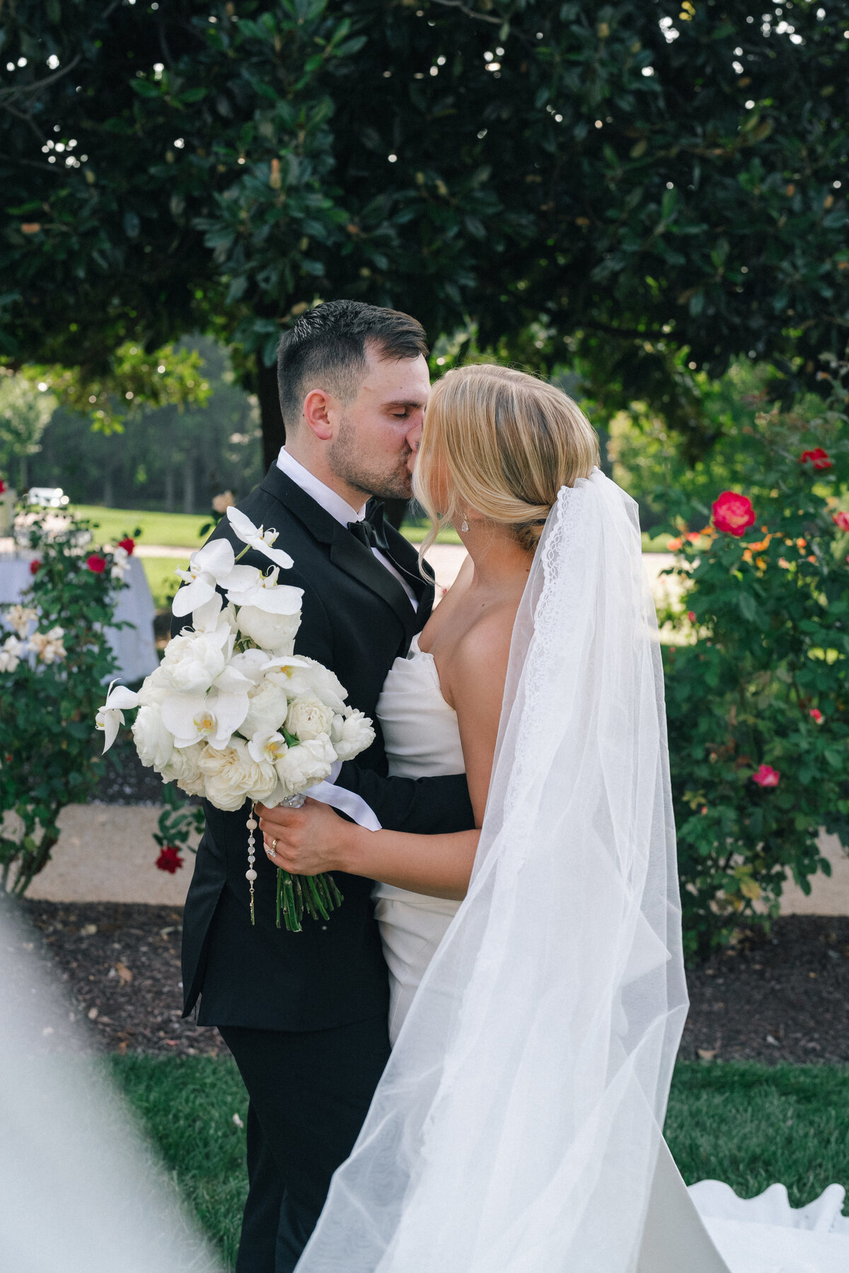 WallaceWedding_Antrim1844_couplesportraits-87