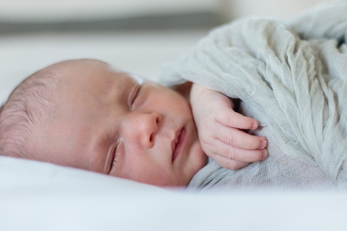 AlisonFopeanoPhotography_Newborn_0058