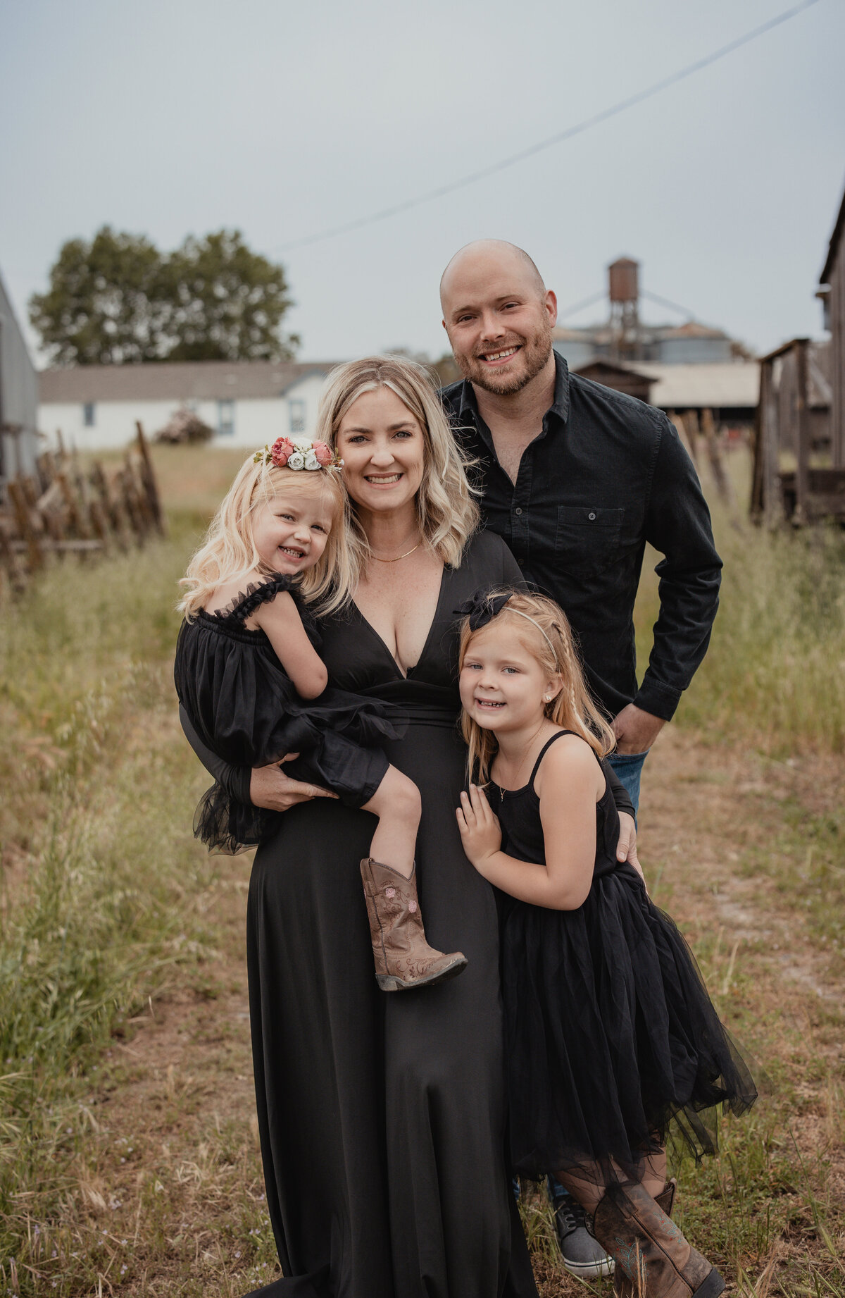 This sweet family had their photos taken on a foggy morning in sonoma county california