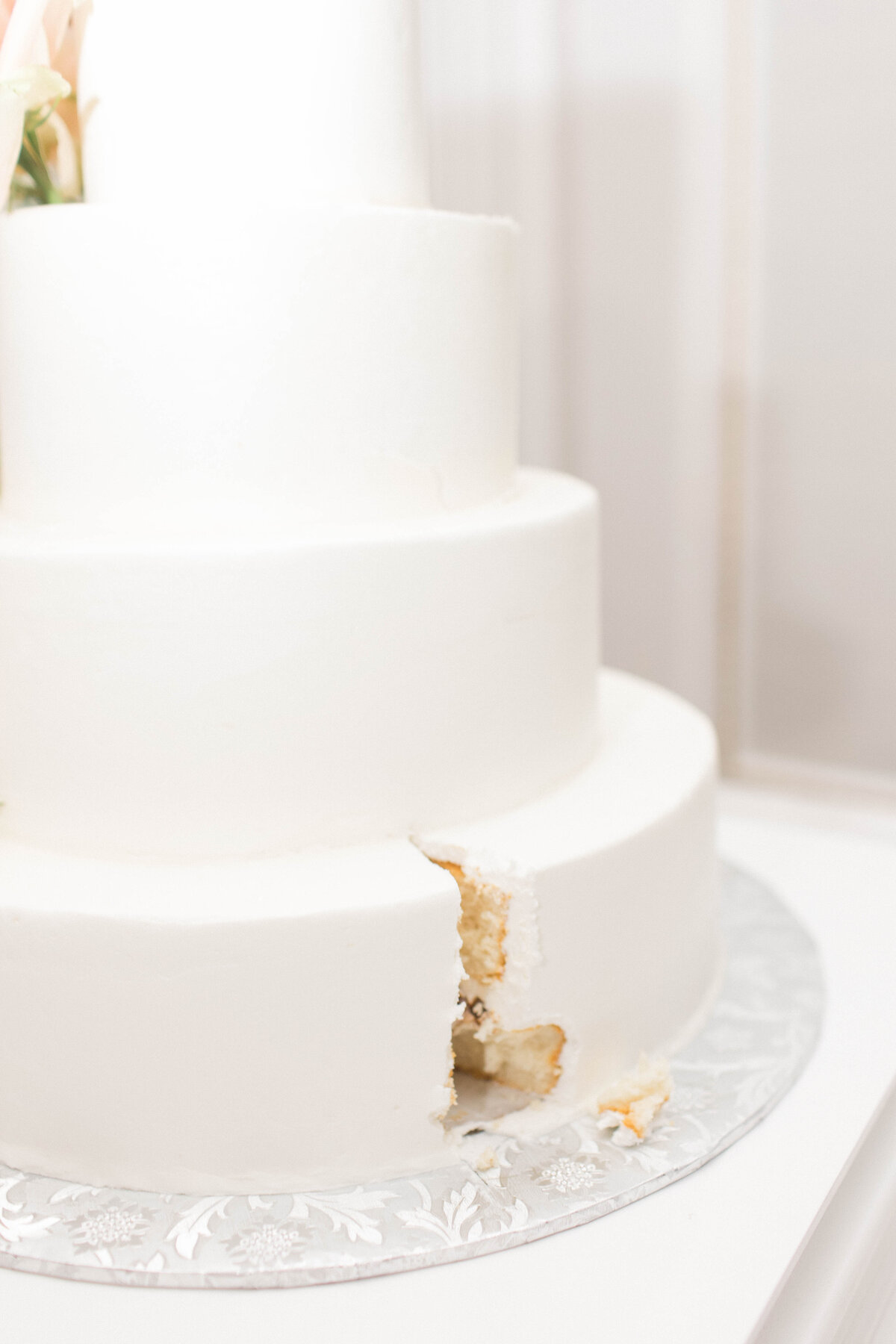 Molly Sue Photography Wedding at The Mill Lakeside Manor50