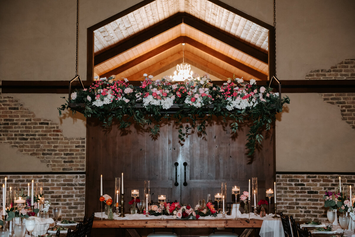 LA_Gruene_Chandlier_Wedding-655