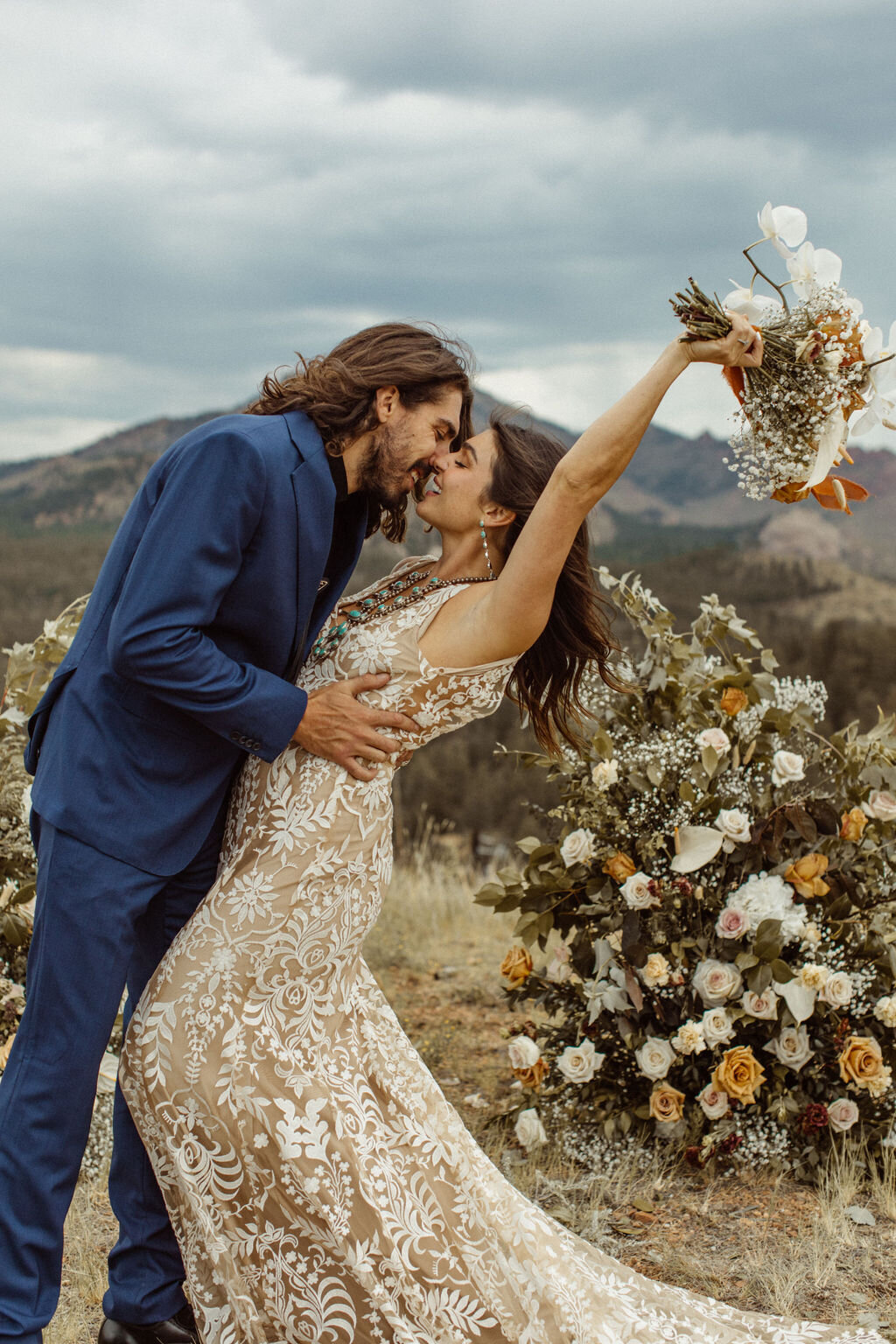 denver-elopement-photographySantinaandChristianPikesPeakRanchColoradoSpringsWeddingElopementPhotographerDenver-99