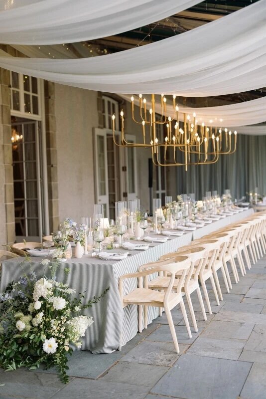 green-and-white-summer-wedding-at-glen-manor-house-ri