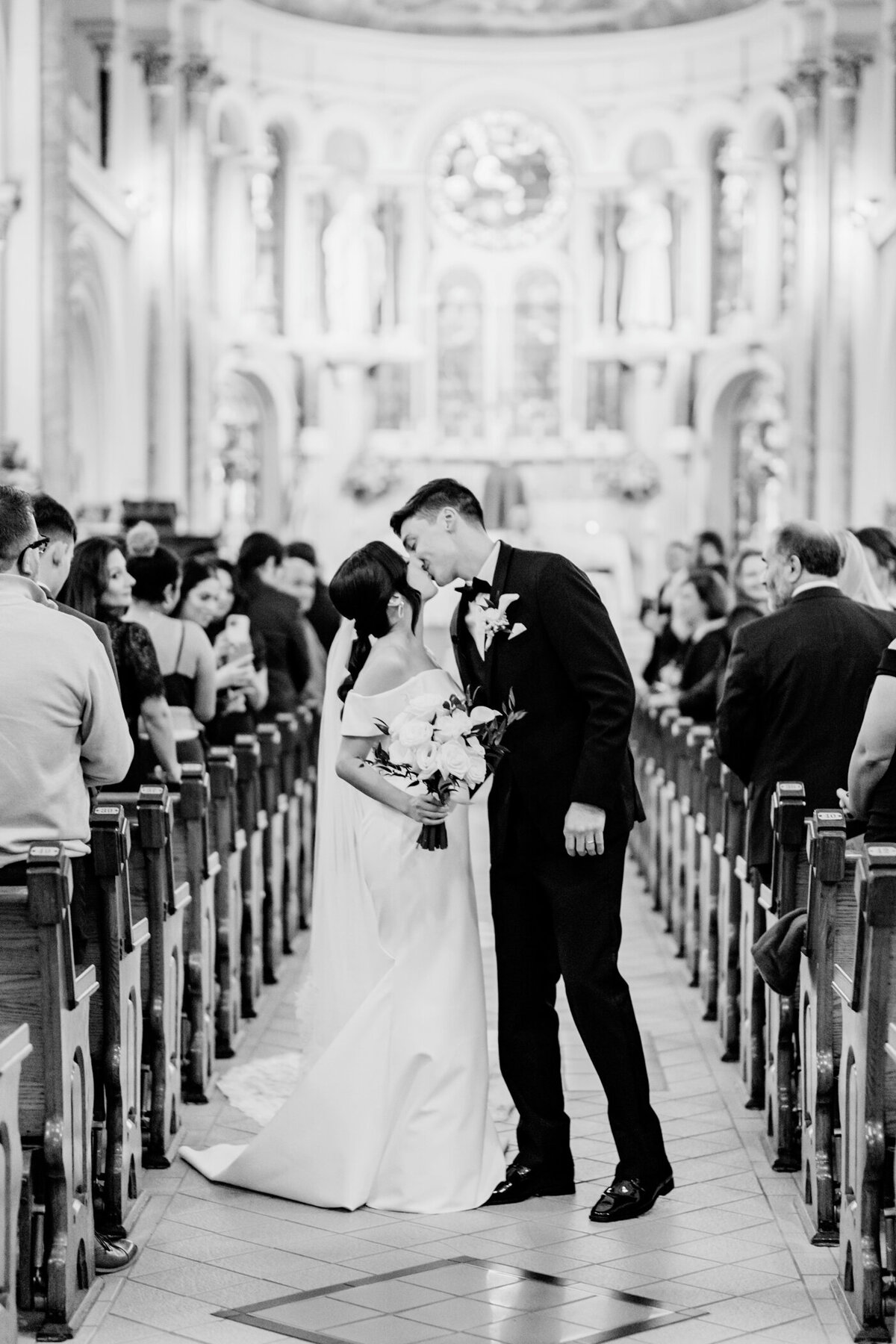 The Crystal Ballroom Wedding M.V. Photography Houston @mv_xoxo (31)