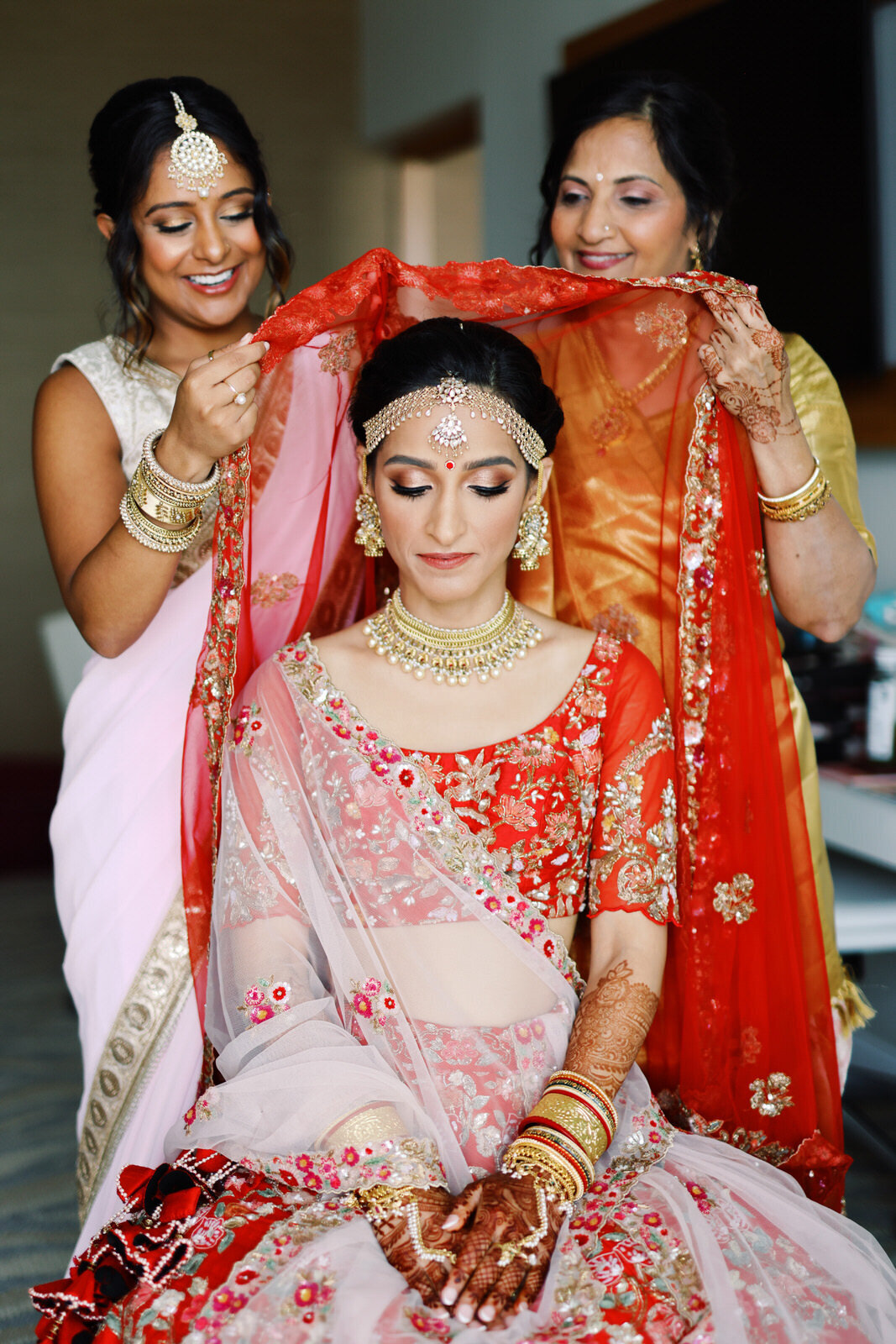 Bright Indian Wedding Photography at Pasea Hotel in LA 28