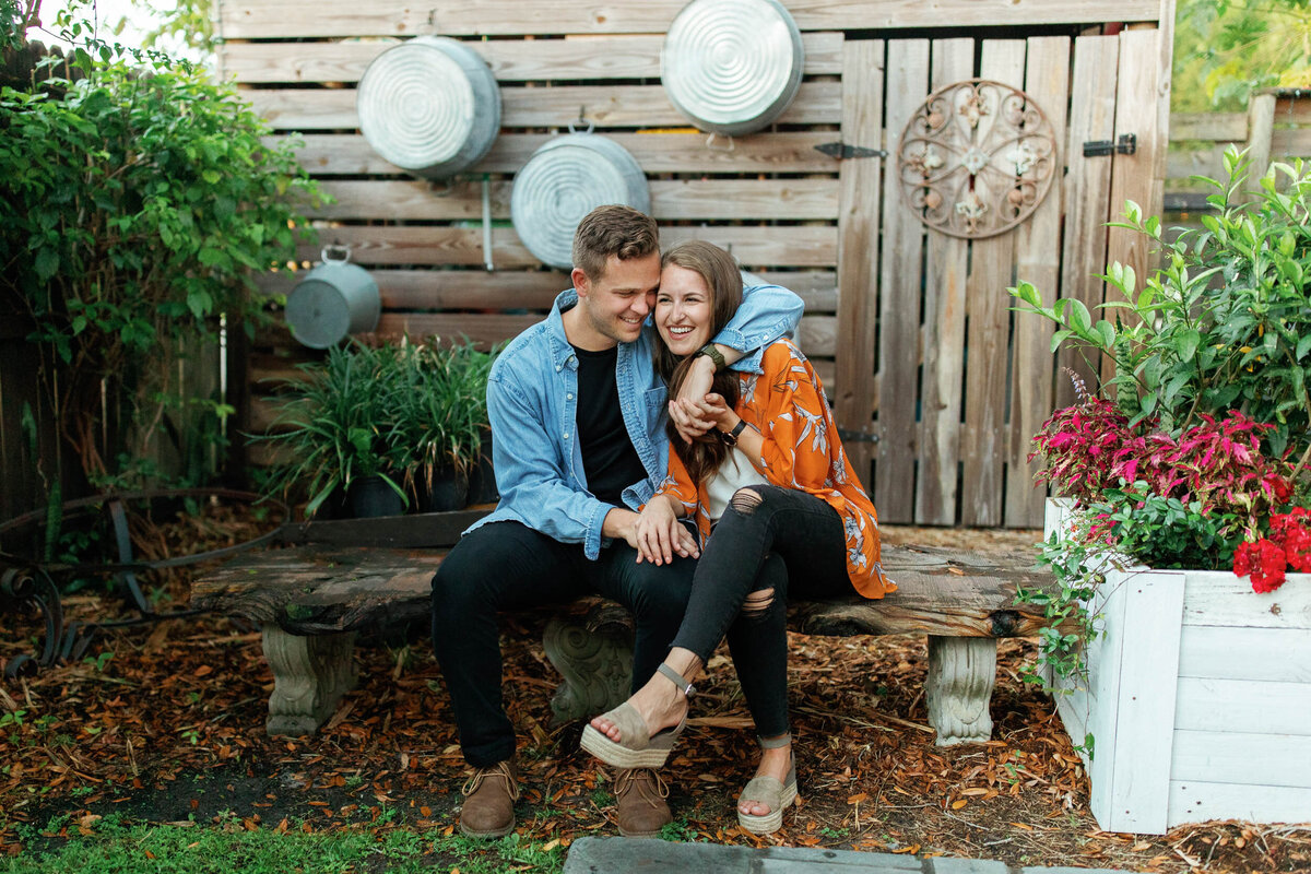 12-engagement-photo-bride-groom-orlando-wedding-photographer-28-north-7