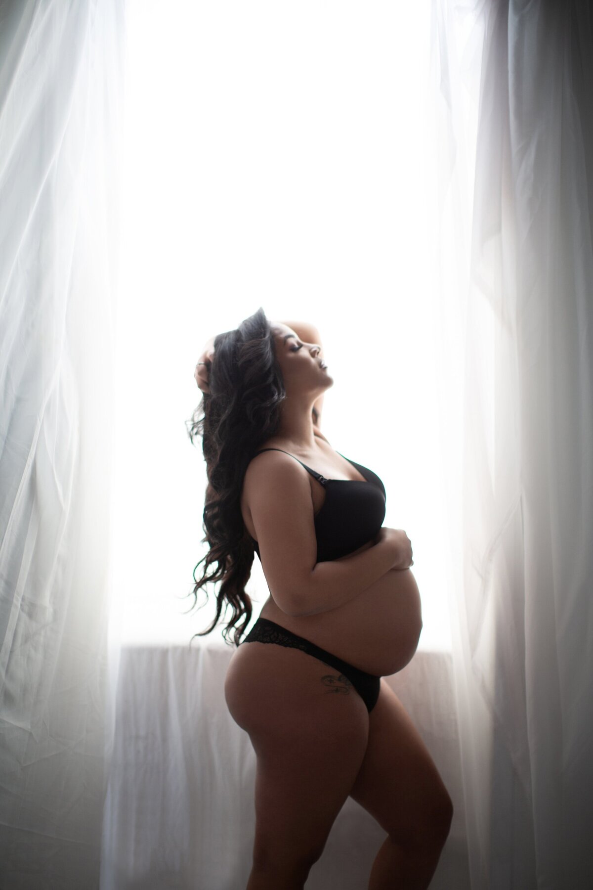 Carrie Roseman_CT photographer_boudoir_maternity_Luisanna Cabrera_061