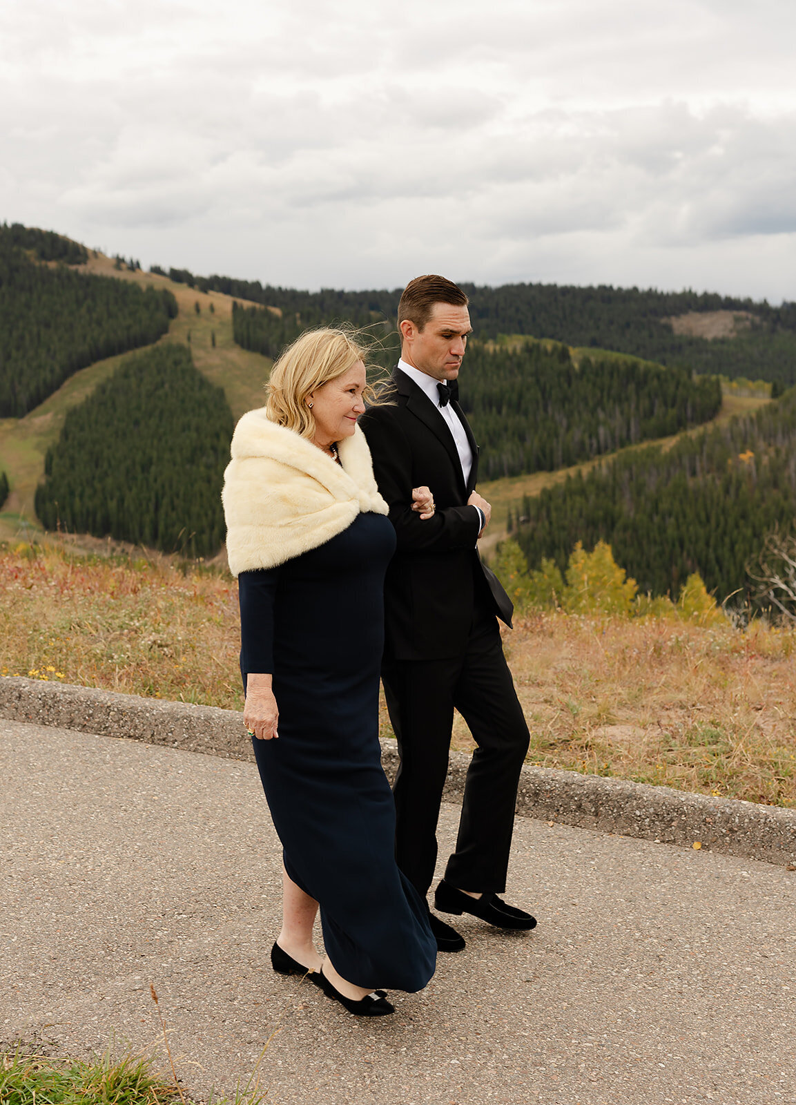 mograceremony-23_websize