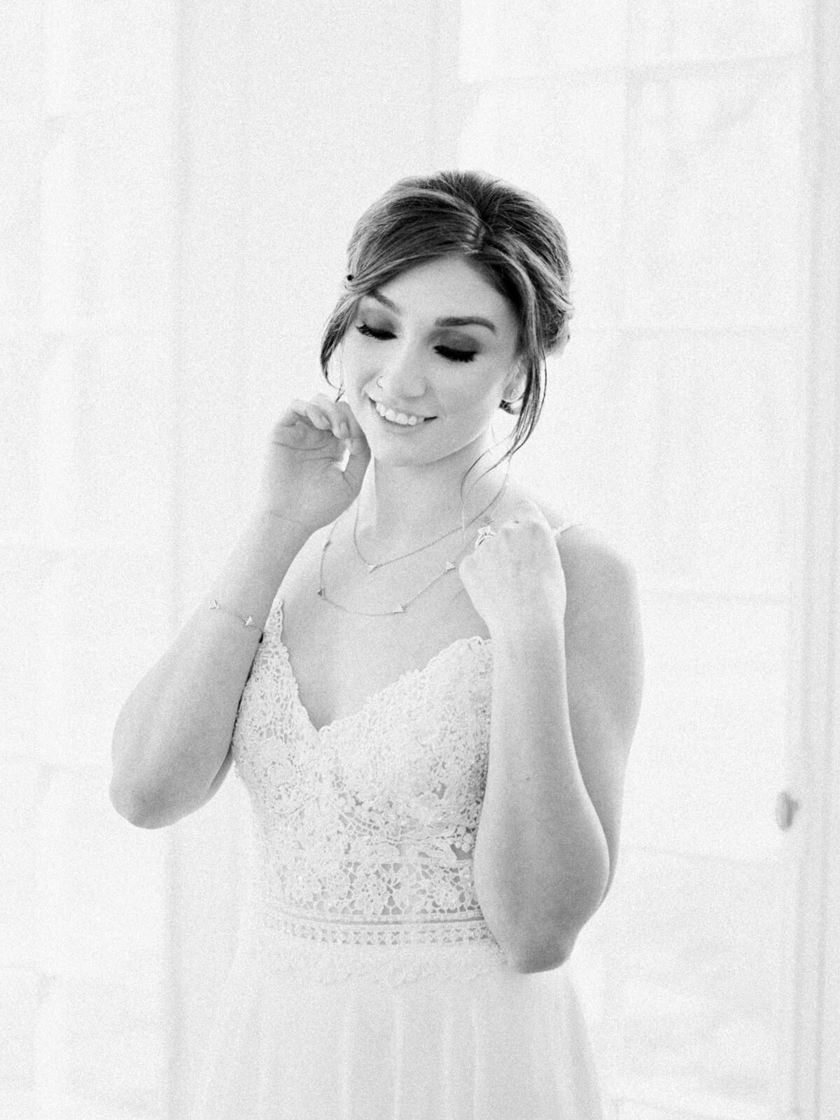 chicago-bridal-portrait-kassieanaphotography.com