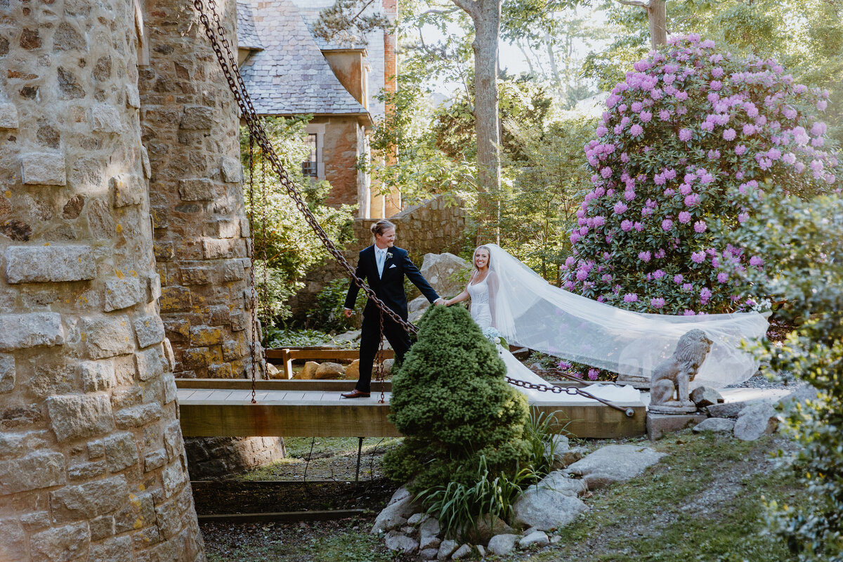 Hammond Castle Gloucester Massachusetts-Wedding-North Shore Wedding Photographer-18002