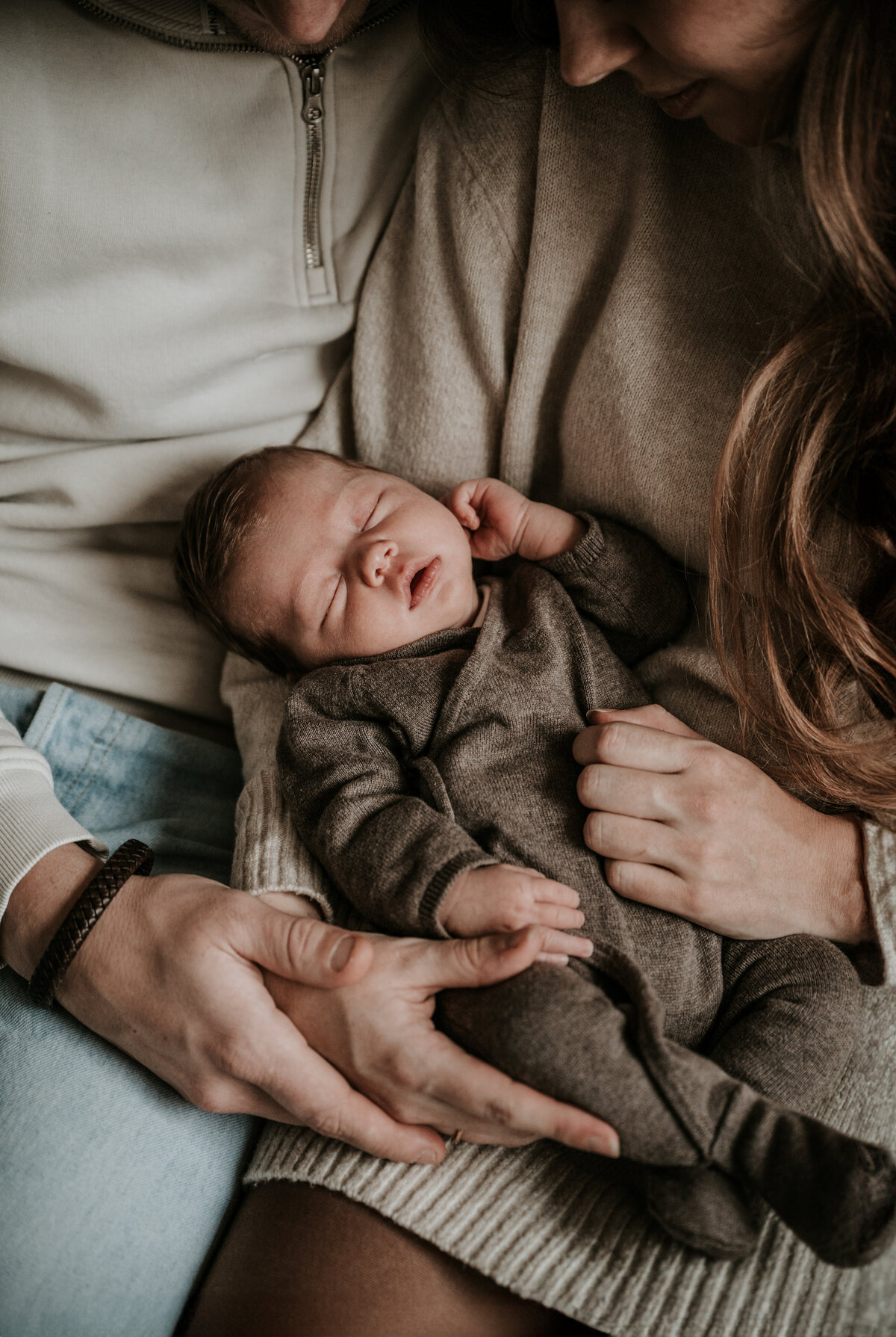Newbornshoot-newbornfotograaf-lifestyleshoot-fotograafnijmegen-Jiscafotografie-170