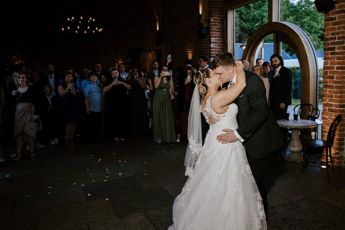 0640Sophie & Ross - Hazel Gap Barn - Dan Tomkins Photography-1