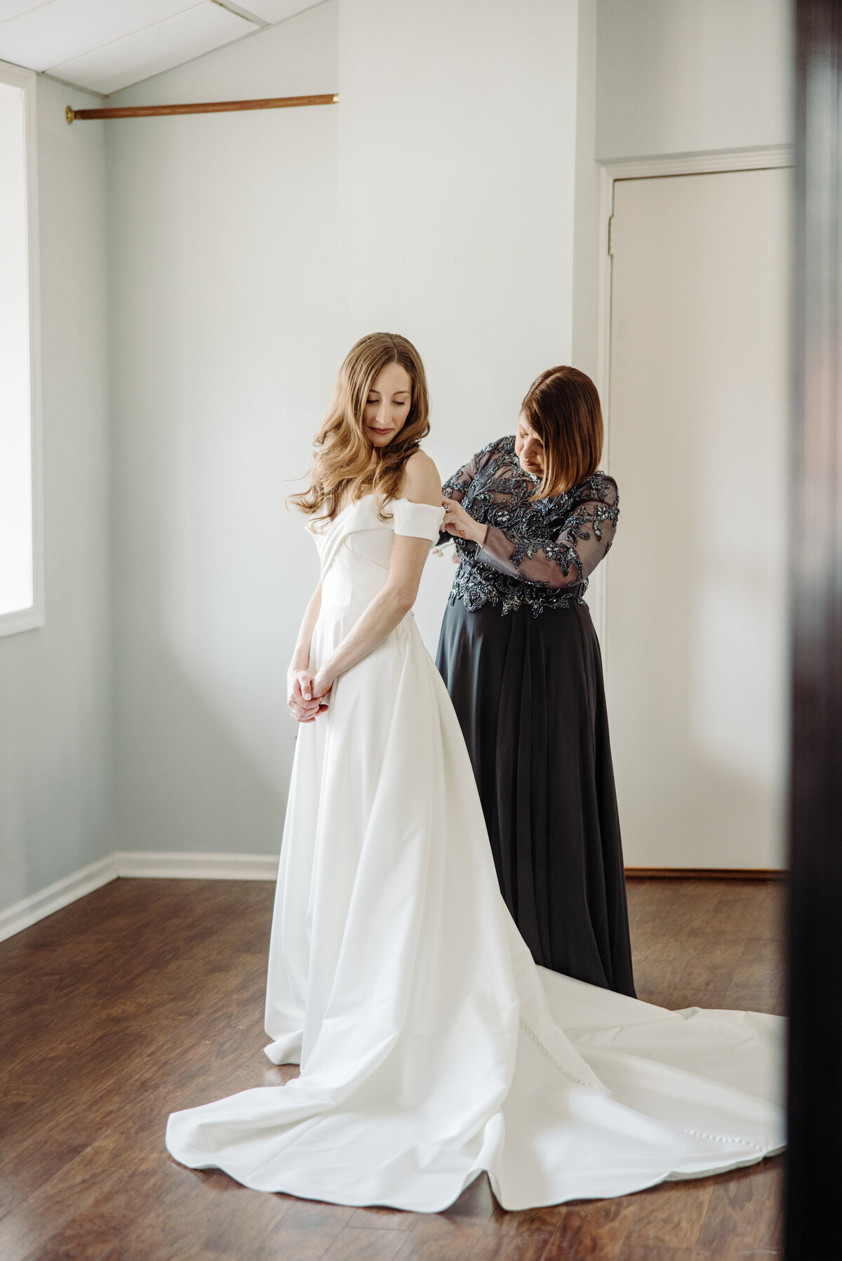 Epping Forrest Yacht Club Bride Prep-113