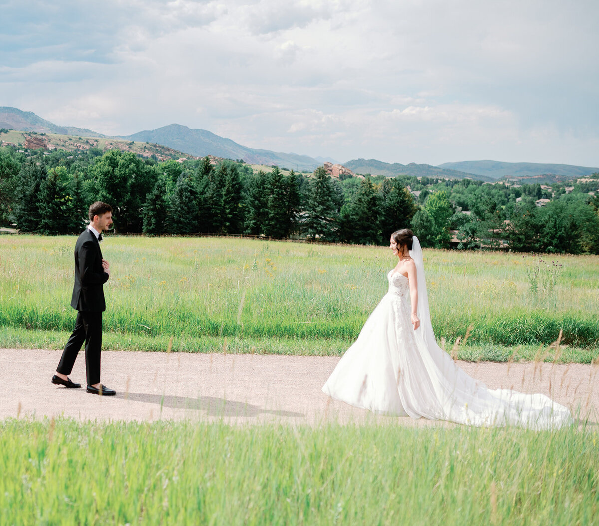 JennyandEvanSneakPeaksWedding-006