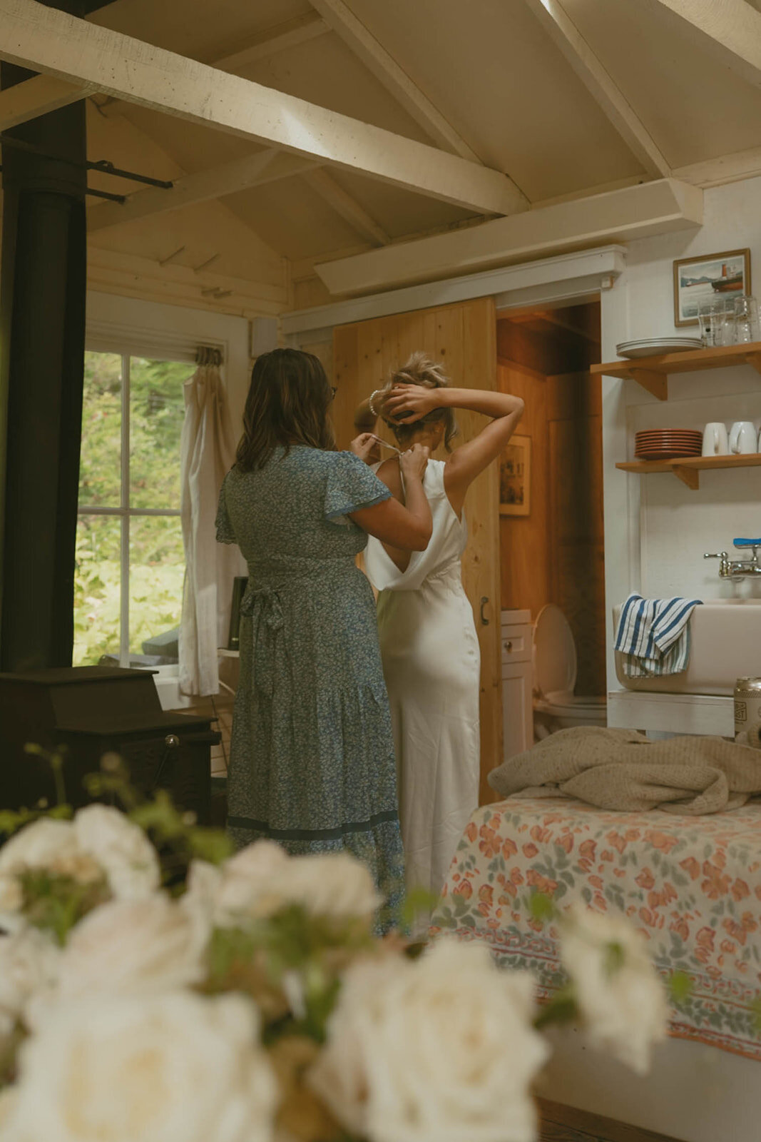 Emily-Noelle-Photo-Micro-Wedding-Photos-Cannon-Beach-01527_websize