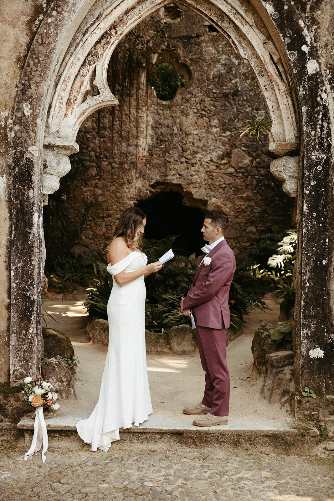 PortugalElopement-DallinHassard-1948