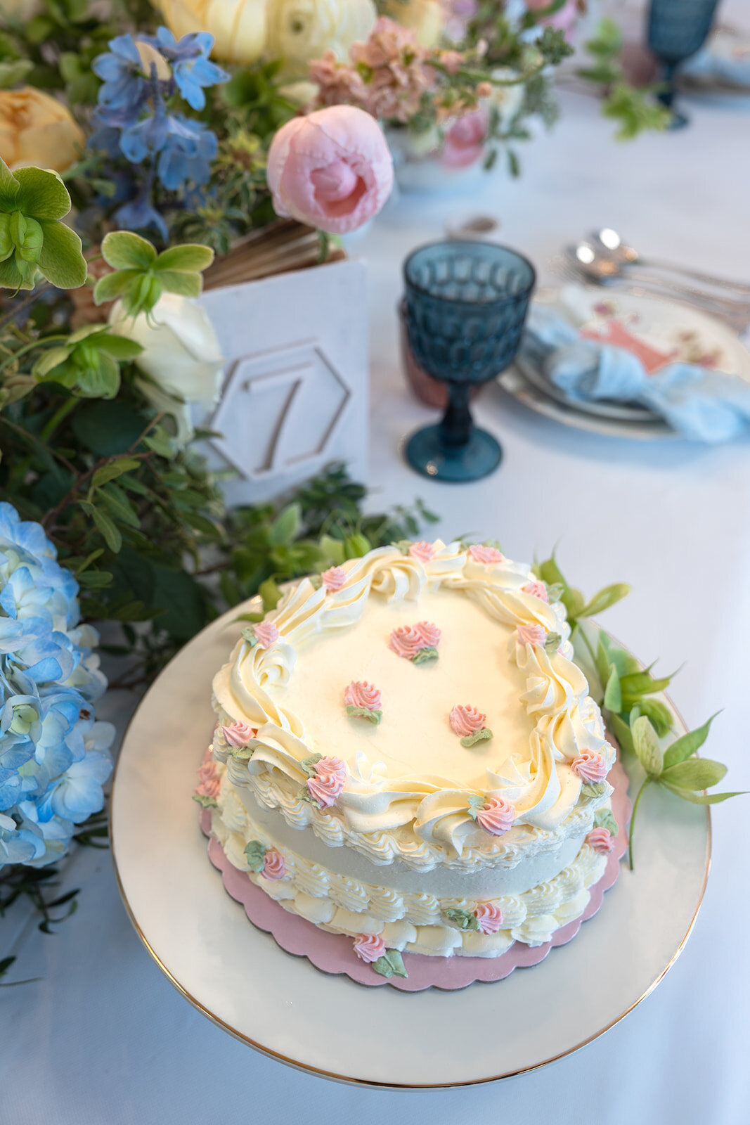 shooting-inspiration-aix-en-provence-fleurs-bleu-rose79