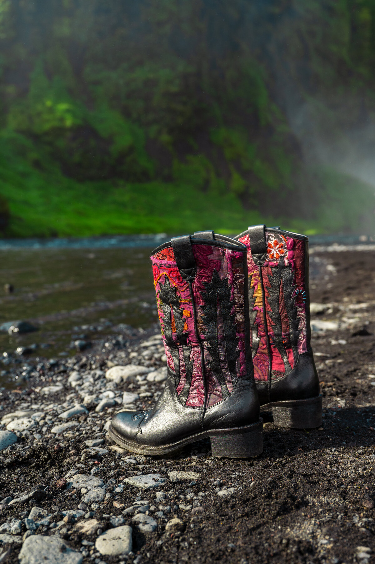 chantal van den broek photography, lazamani campagne ijsland (15)