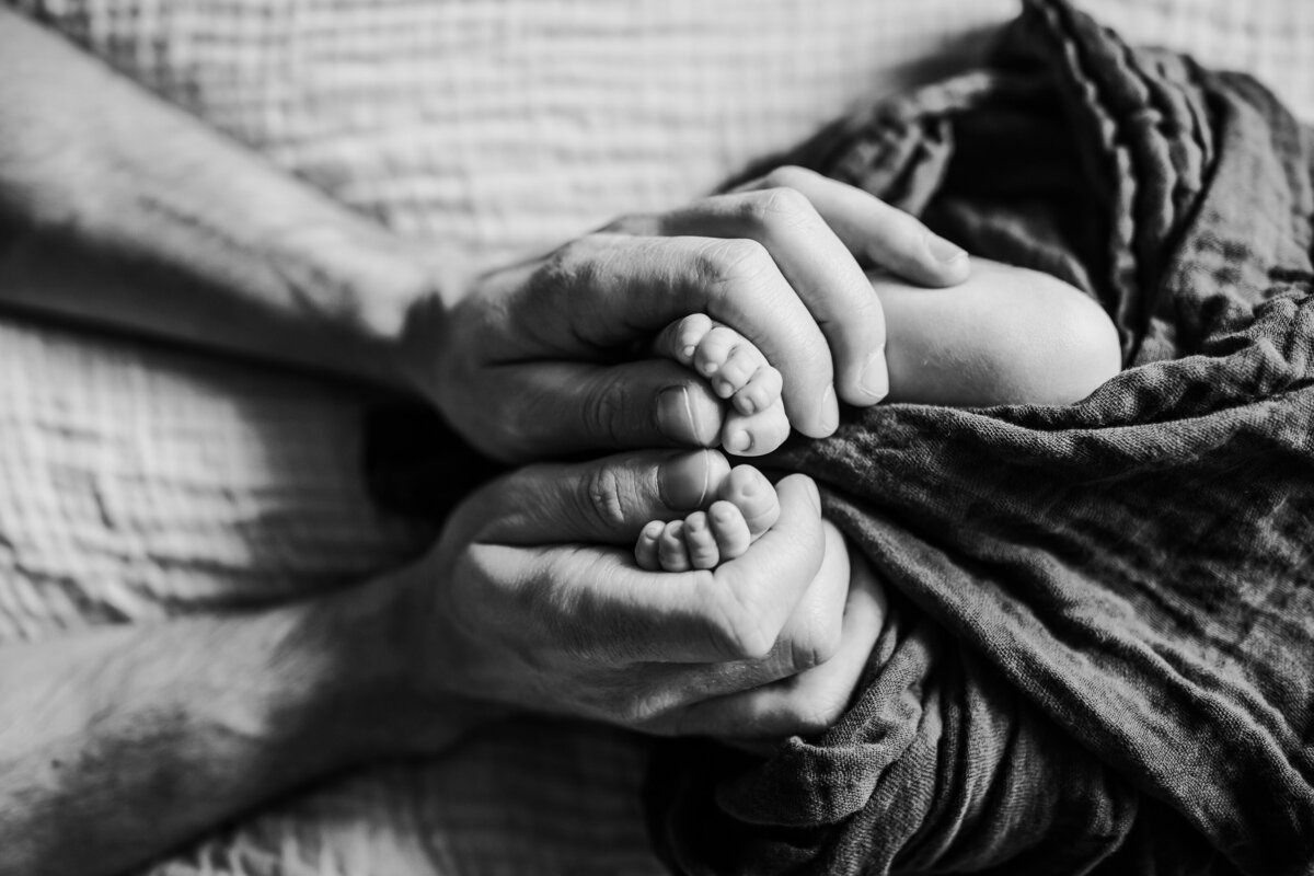 New_Hampshire_Lifestyle_Newborn_Photographer-50