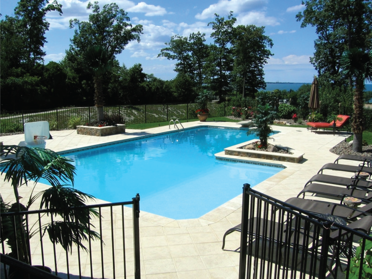 Supplier-Installed-Pools-3