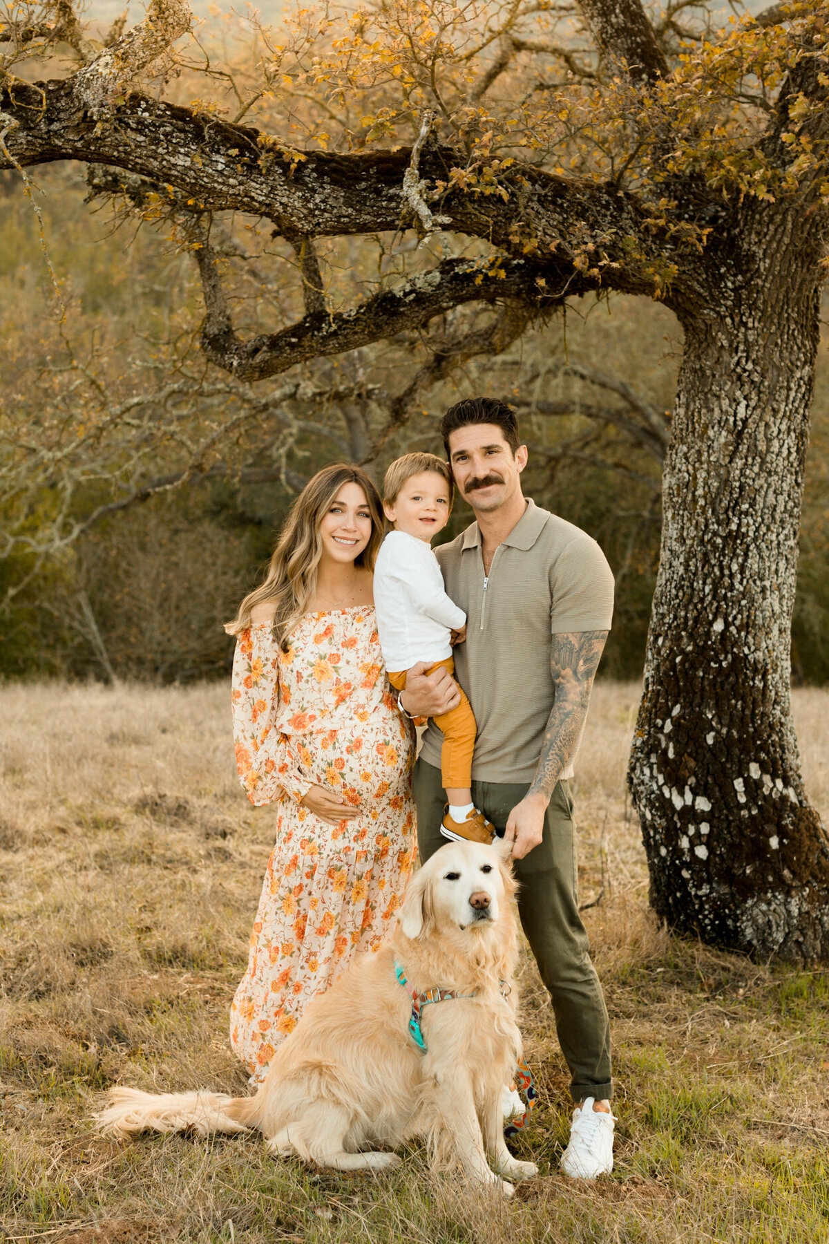 Maternity Family Photographer Central Bend Oregon Photography - Photos x Kristin